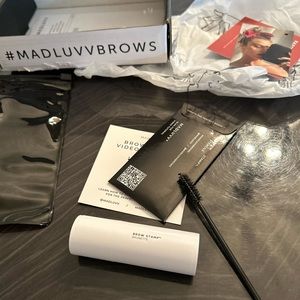 Brow stencil kit New in box